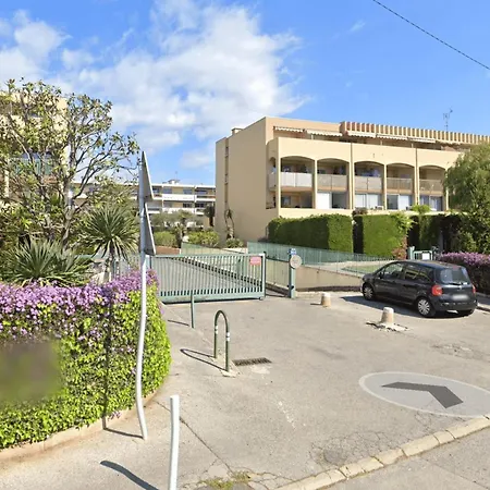 Lägenhet Cozy Air-conditioned T2 'le Mandarin' With Pool And Parking Antibes