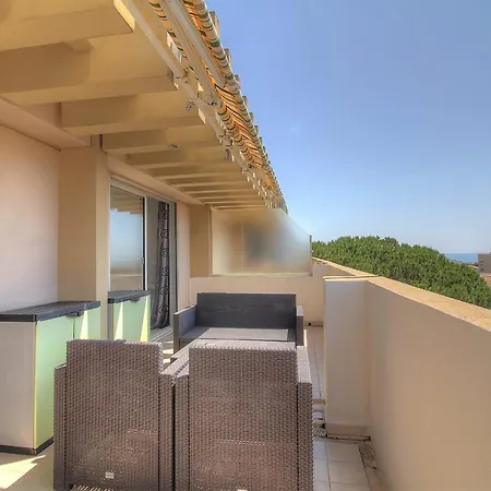 Cozy Air-conditioned T2 'le Mandarin' With Pool And Parking Appartement