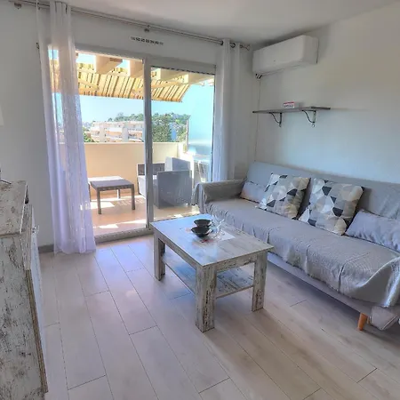Cozy Air-conditioned T2 'le Mandarin' With Pool And Parking Διαμέρισμα *